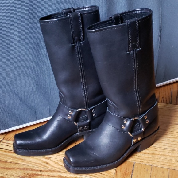 Frye Harness 12R Boots - Picture 2 of 8
